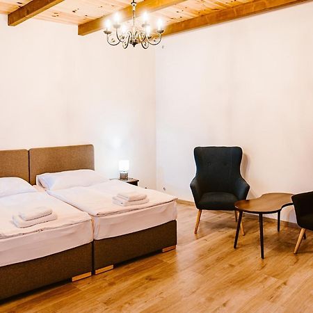 Aparthotel Sziklavendeghaz Veszprém Exterior foto