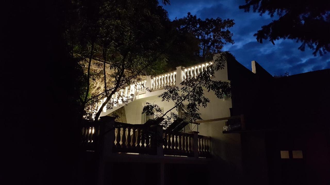 Aparthotel Sziklavendeghaz Veszprém Exterior foto
